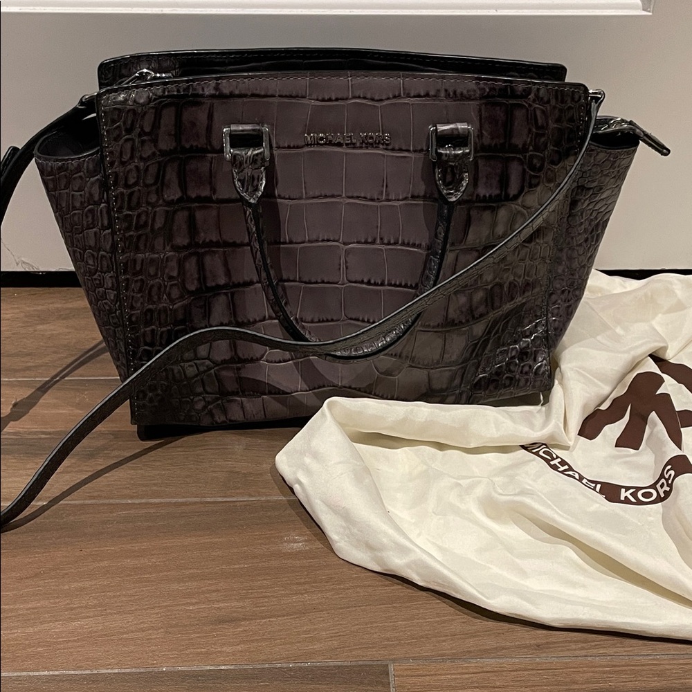Michael Kors Ombré Gray Croc-Embossed Leather Satchel | Crossbody | Excellent - Picture 3 of 16